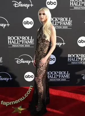 116323412, taylormomsen leaked nudes