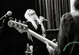 Taylor Momsen / aryelsoul / taylormomsen nude photo #1275