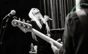 Taylor Momsen / aryelsoul / taylormomsen nude photo #1281