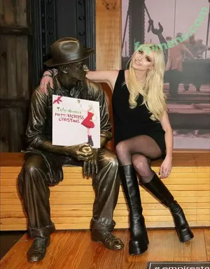 Taylor Momsen / aryelsoul / taylormomsen nude photo #1314