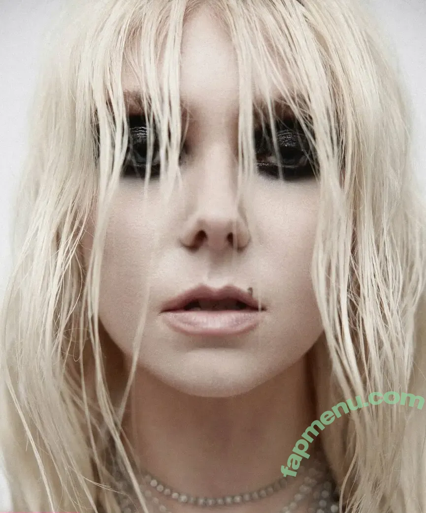 Taylor Momsen nude photo #1288 (aryelsoul / taylormomsen)