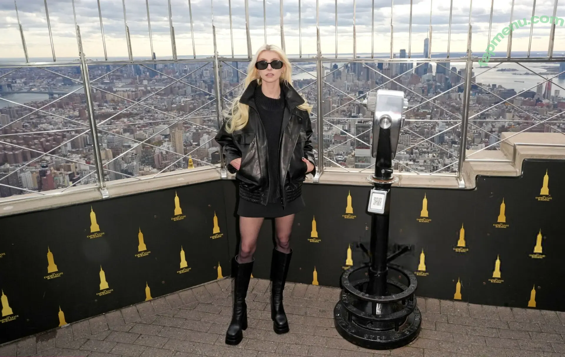 Taylor Momsen nude photo #1305 (aryelsoul / taylormomsen)