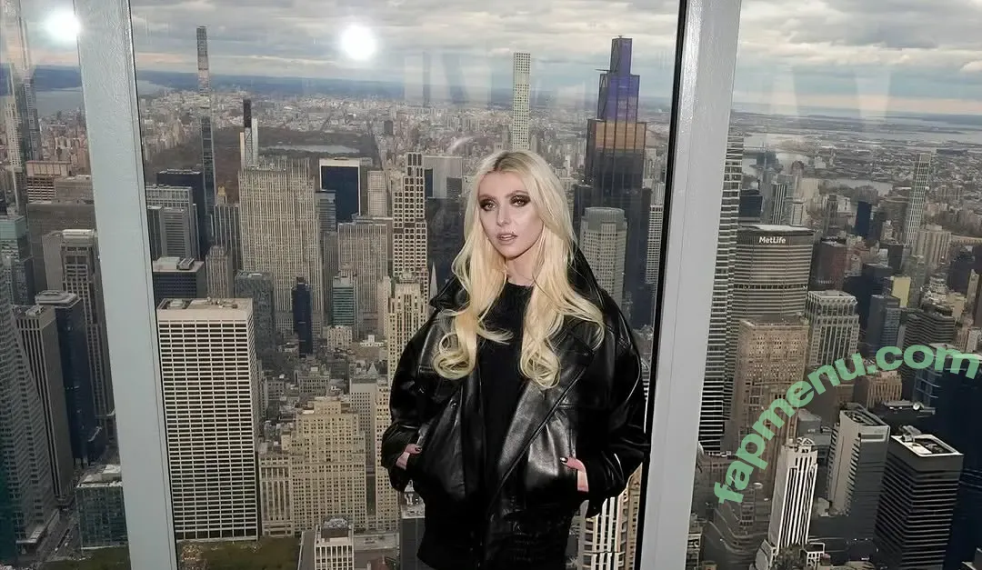 Taylor Momsen nude photo #1316 (aryelsoul / taylormomsen)