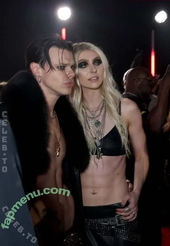 Taylor Momsen nude photo #1357 (aryelsoul / taylormomsen)