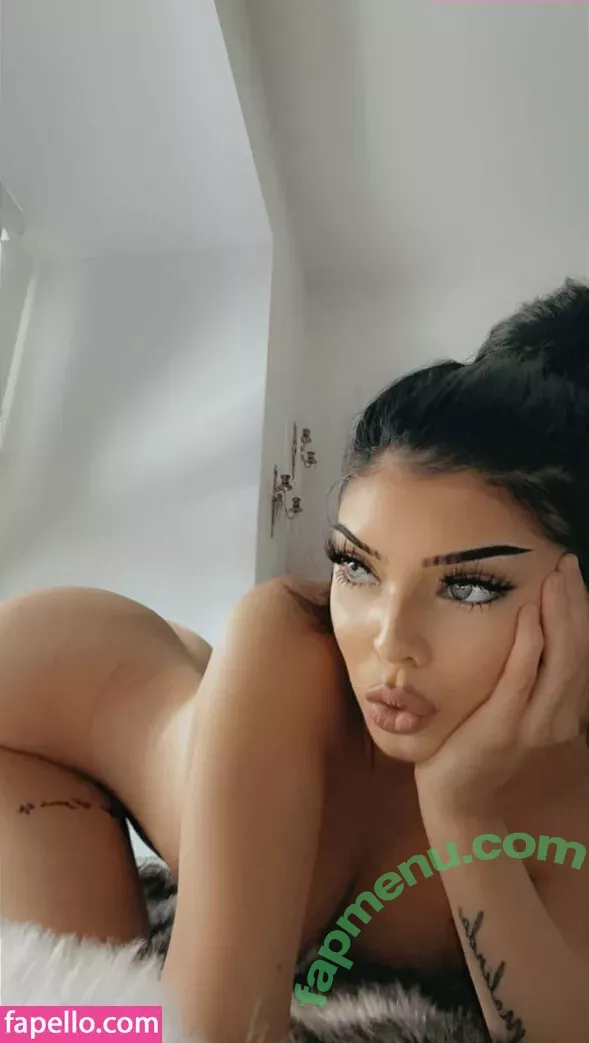 Taylor Nicole Chambers nude photo #0001 (taylornchambers_ / taylornicolechambers)