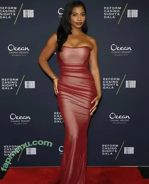 Taylor Rooks / taylorrooks nude photo #0339