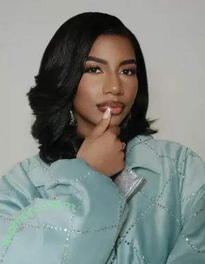 Taylor Rooks / taylorrooks nude photo #0345