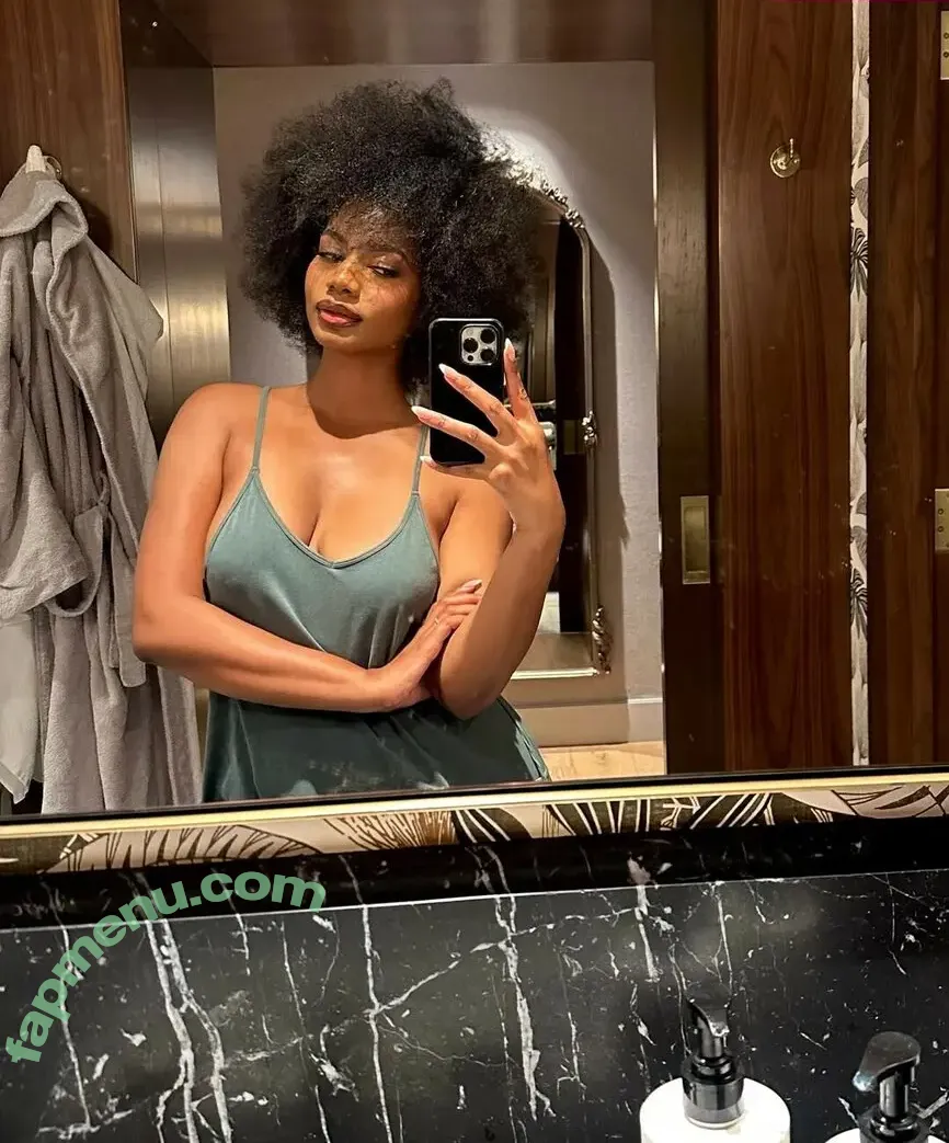 Taylor Rooks nude photo #0327 (taylorrooks)