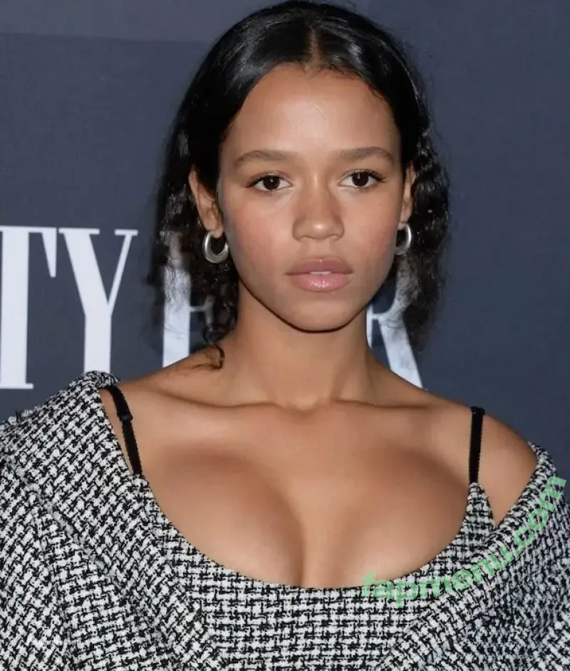 Taylor Russell nude photo #0294 (tayrussell / tyrussell)