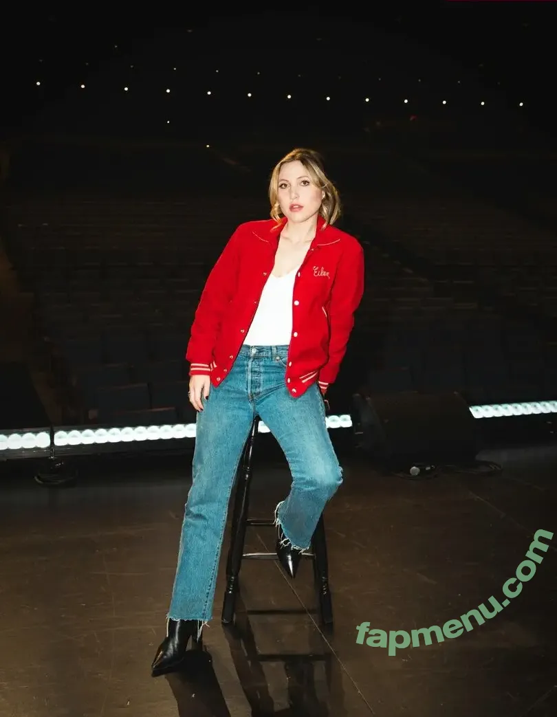 Taylor Tomlinson nude photo #0259 (taylortomlinson)