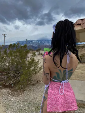 Taylor White / taylorwhitetv / tigerlily.taylor nude photo #0032