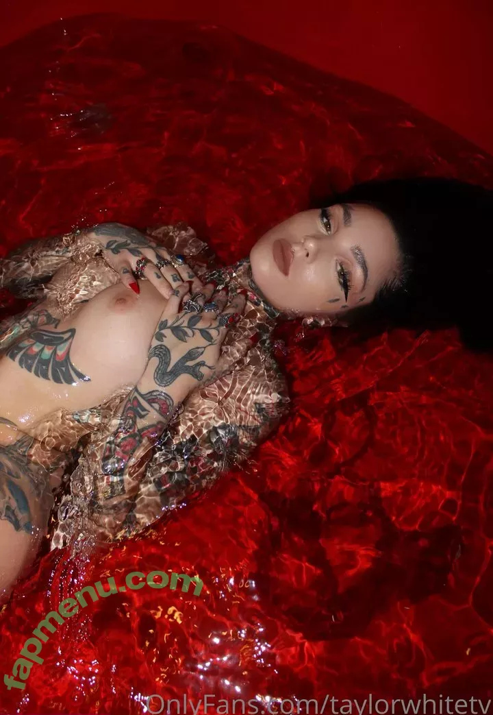 Taylor White nude photo #0057 (taylorwhitetv / tigerlily.taylor)