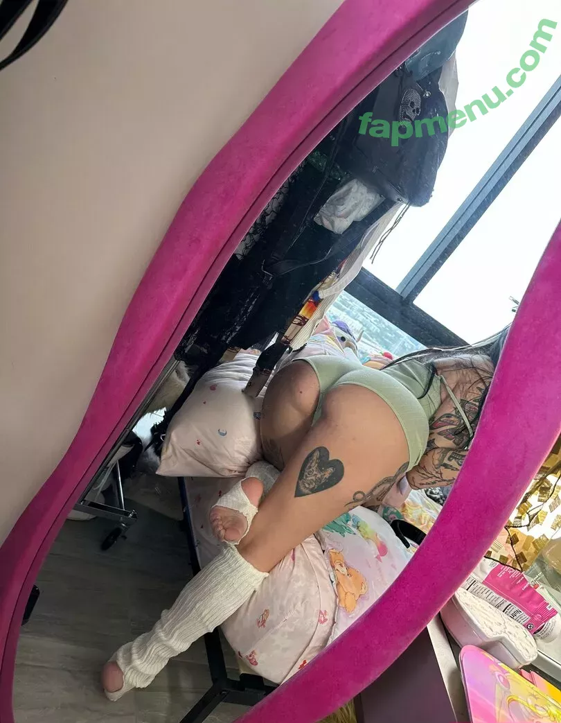 Taylor White nude photo #0620 (taylorwhitetv / tigerlily.taylor)