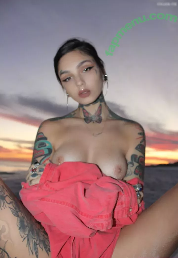Taylor White nude photo #0898 (taylorwhitetv / tigerlily.taylor)