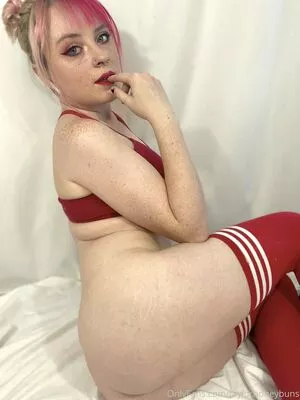 taylorhoneybun / honeybuns_cosplay nude photo #0185