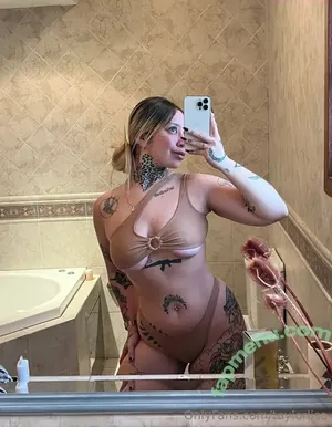 taylorlisa / lisa_taylorofficial nude photo #0027