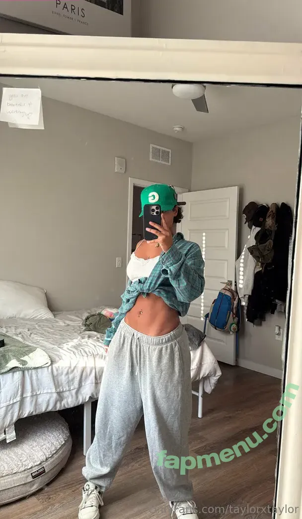 taylorxtaylor nude photo #0045 (nicholebadger / taylor_bootsma)