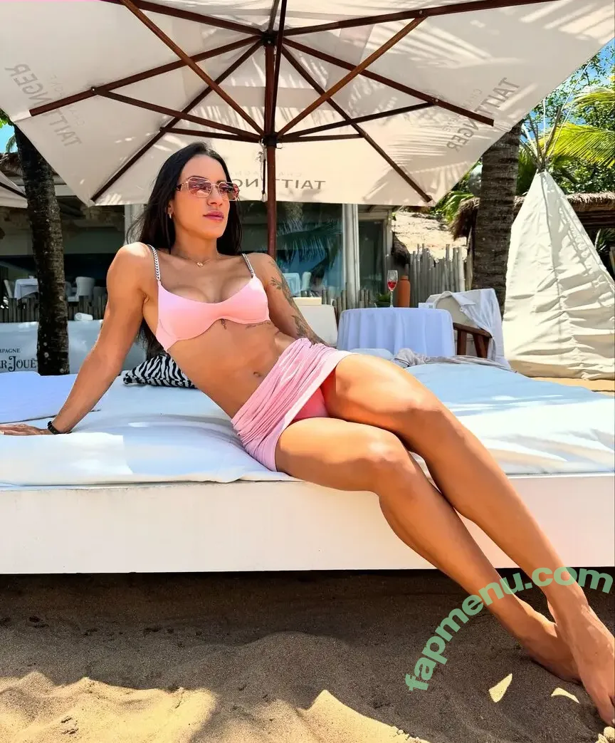 Taymila Miranda nude photo #0004 (Tay training / taymilamiranda)
