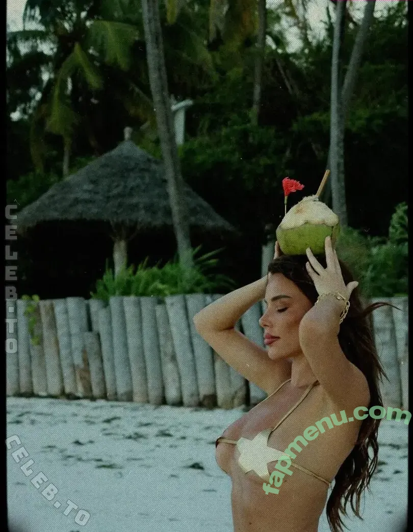 Tayna nude photo #0162 (Tayna)