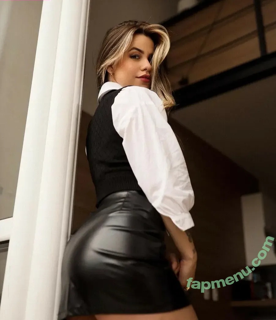 Taynah Smith nude photo #0060 (taysmithf)