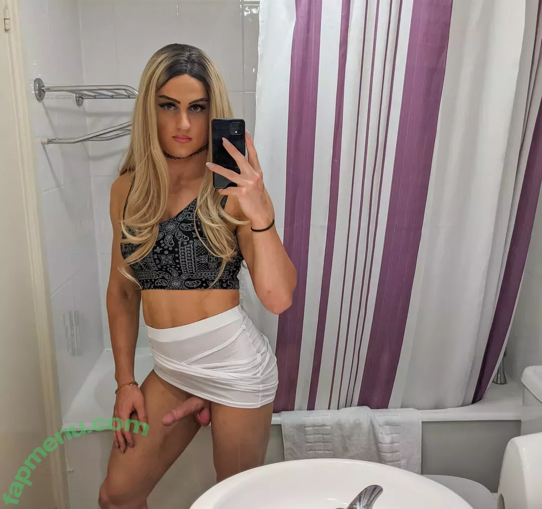 tayrosiee nude photo #0076 (tayrosiee)