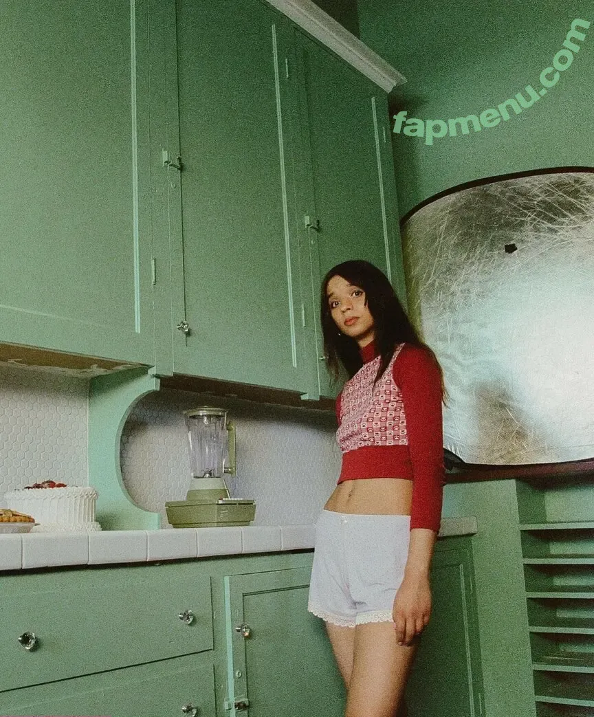 Tchotchke nude photo #0028 (tchotchkemusic)