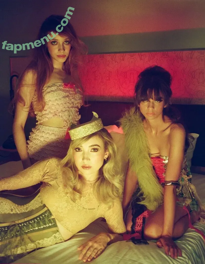 Tchotchke nude photo #0084 (tchotchkemusic)