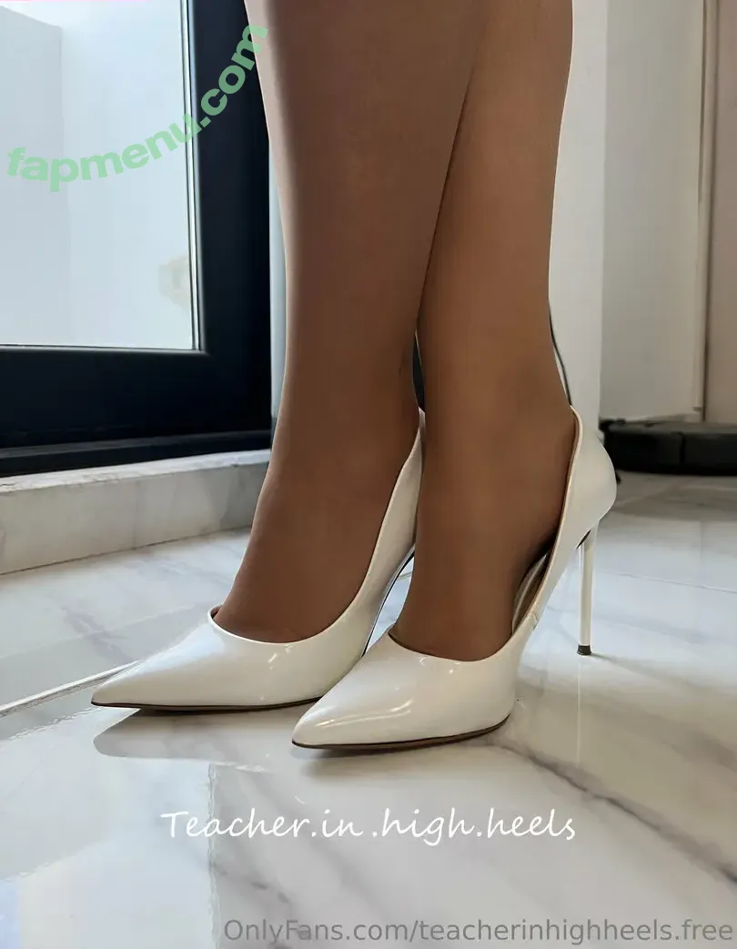 teacherinhighheels.free nude photo #0062 (teacherinhighheels)