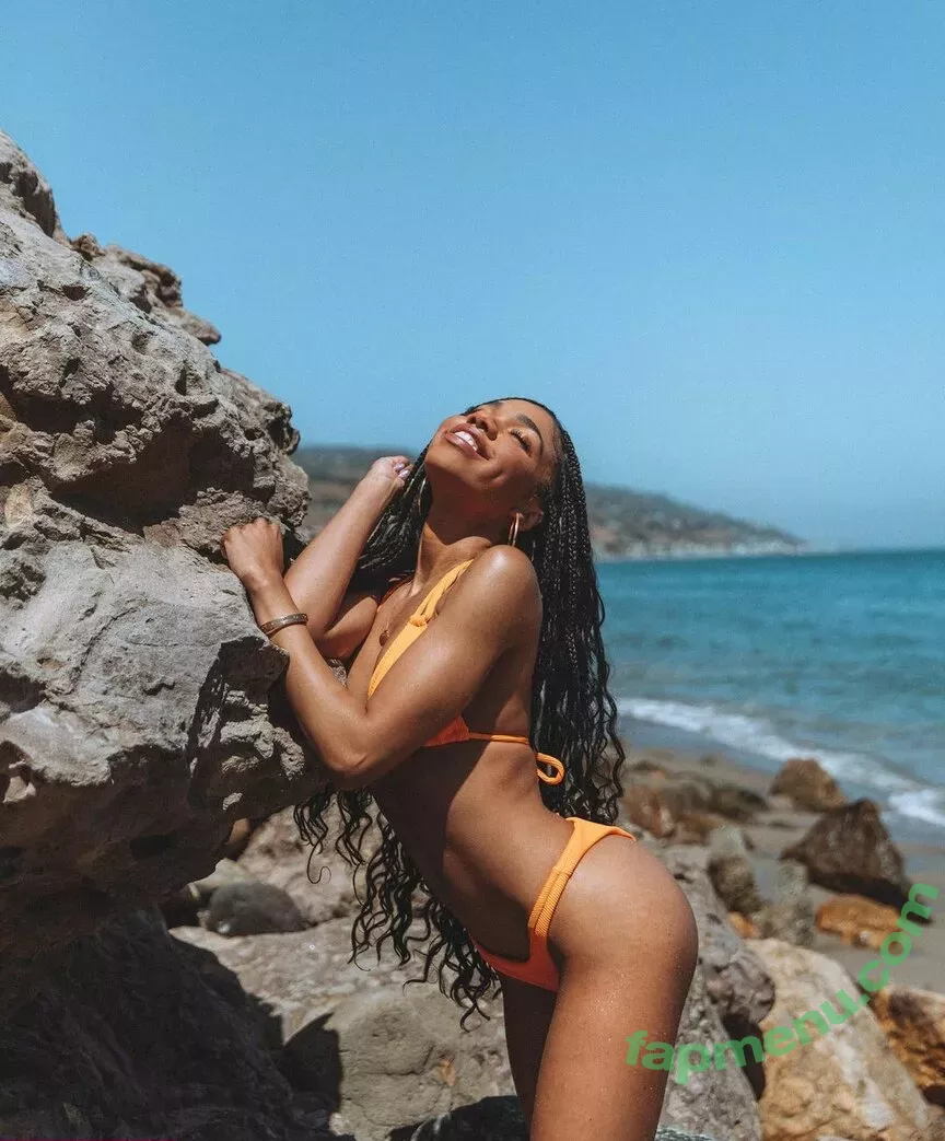 Teala Dunn nude photo #0037 (tlyteala / ttlyteala)