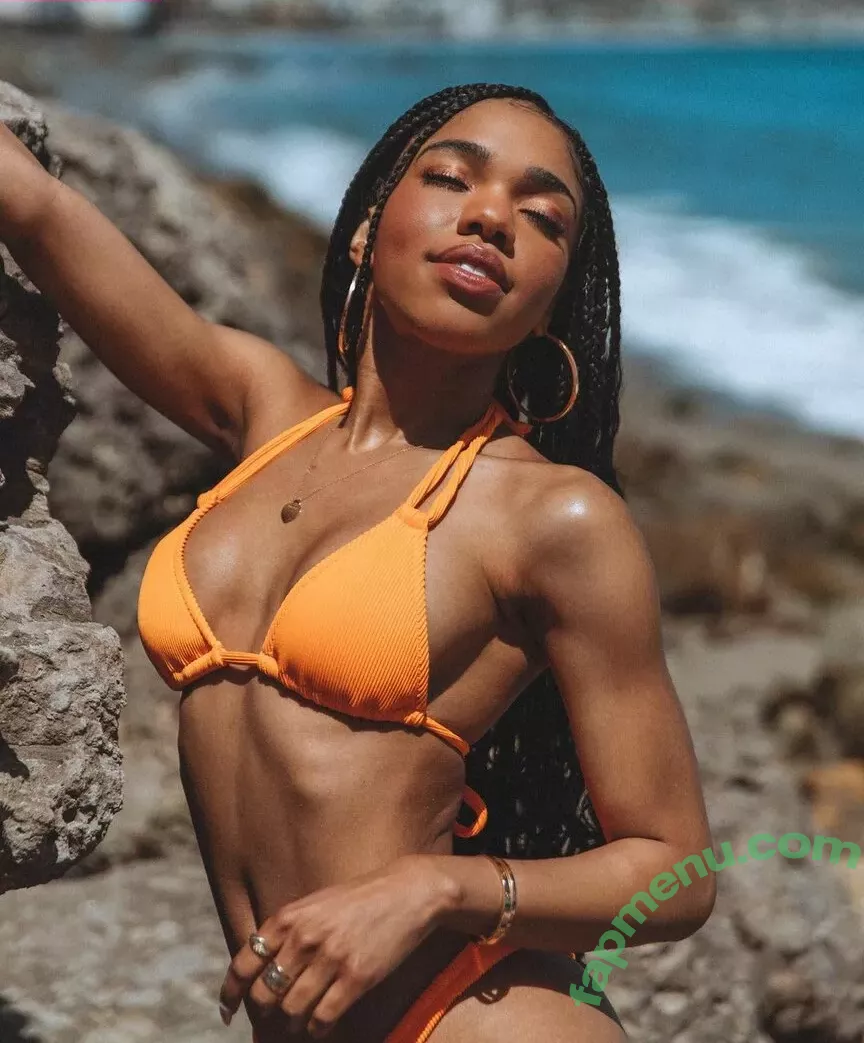 Teala Dunn nude photo #0039 (tlyteala / ttlyteala)