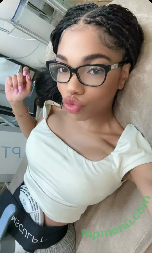 Teala Dunn nude photo #0118 (tlyteala / ttlyteala)