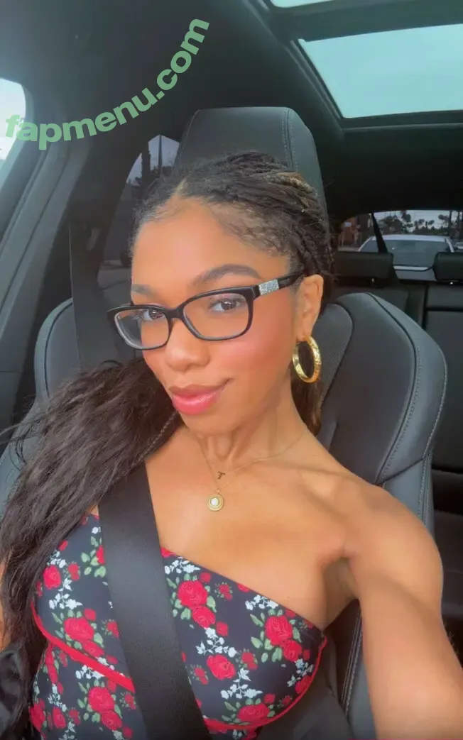 Teala Dunn nude photo #0443 (tlyteala / ttlyteala)