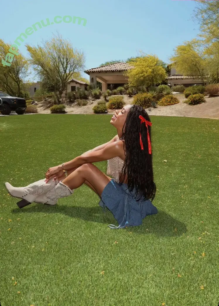 Teala Dunn nude photo #0462 (tlyteala / ttlyteala)