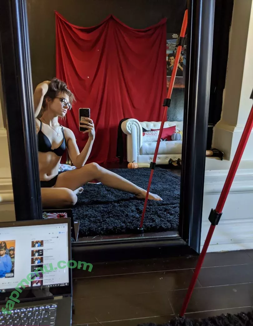 tealdottie nude photo #0030 (tealdottiexx)