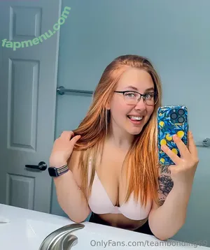 nude photo #0002