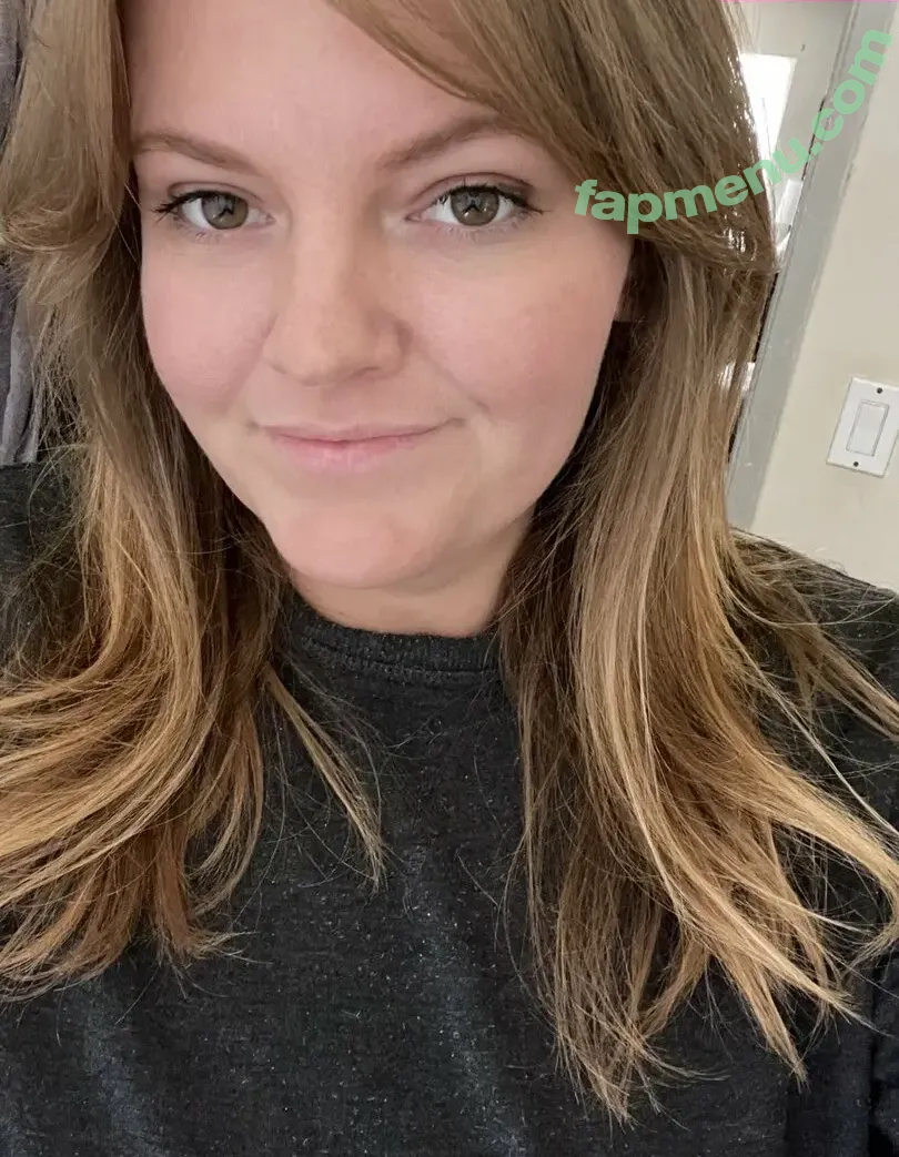 TeaseAndThesis nude photo #0037 (Kristy)