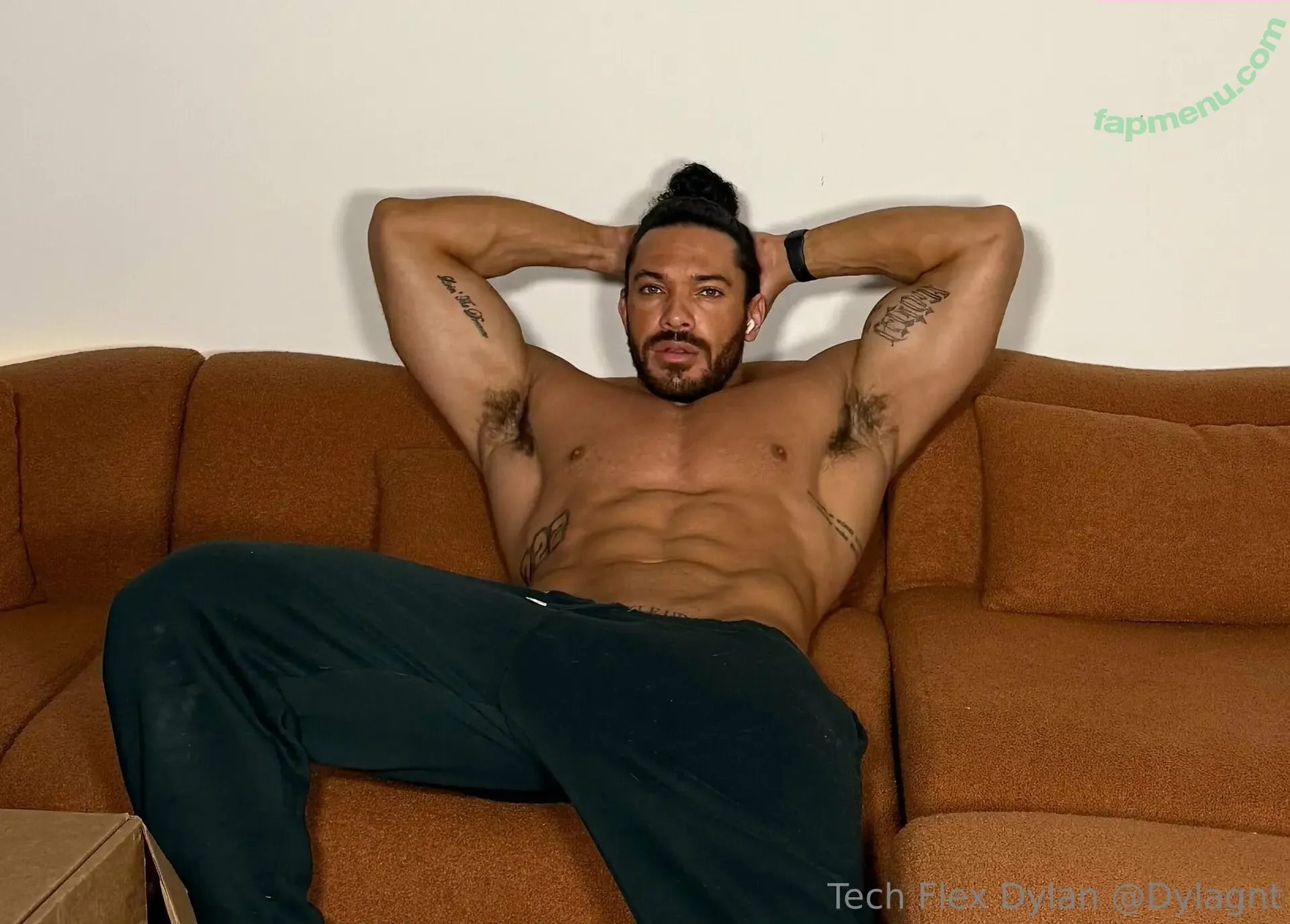 techflexdylan nude photo #0066 (techflexdylan)
