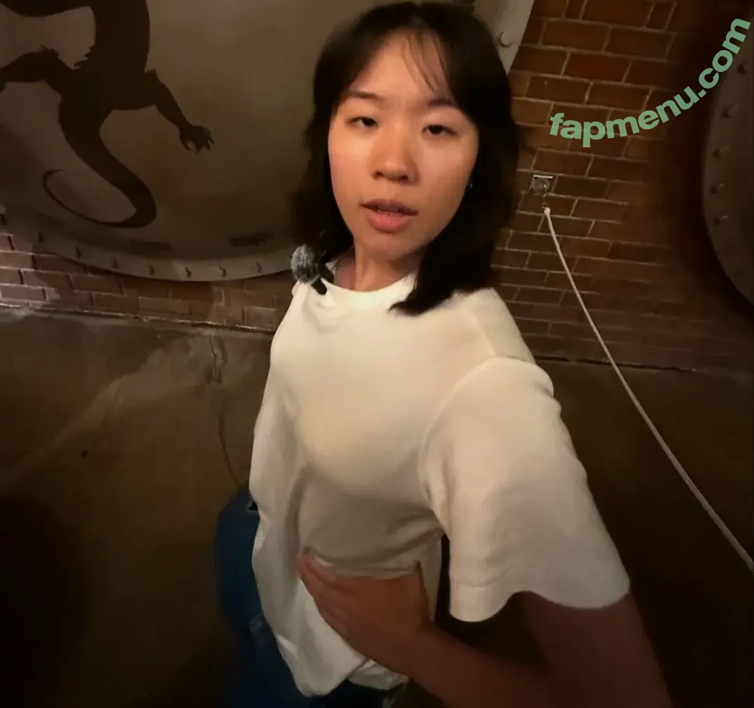 TechJoyce nude photo #0001 (Joyce Zhou)