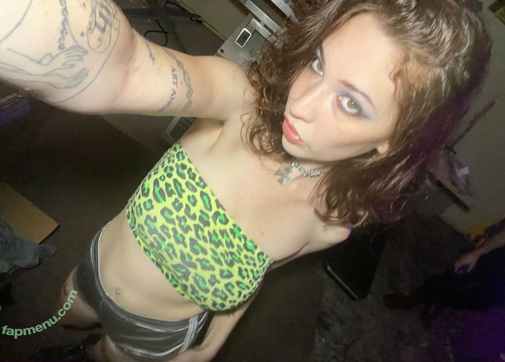 technofaerie nude photo #0020 (kacy.roseanne)