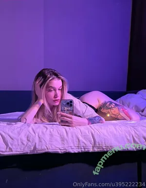  nude photo #0002