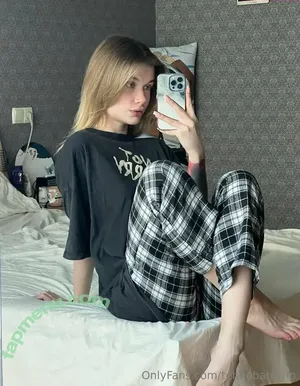  nude photo #0006