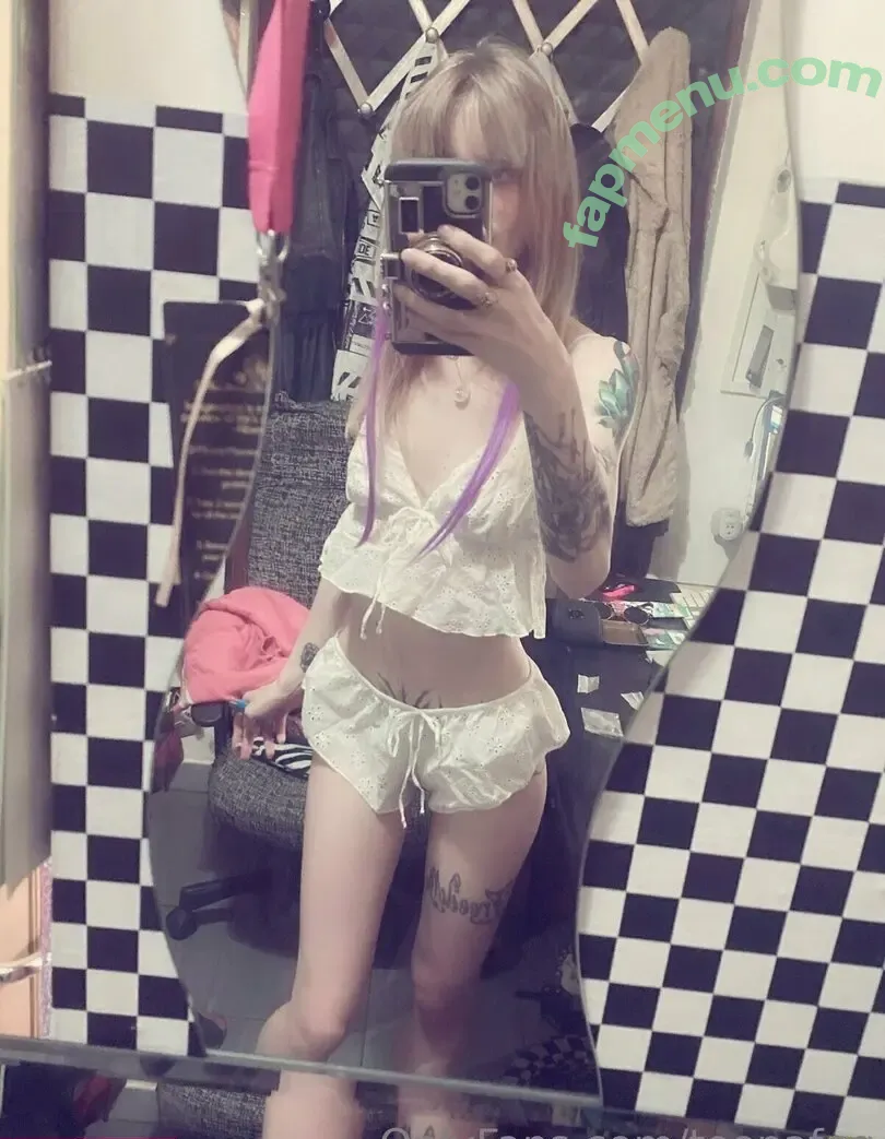 teenafog nude photo #0012 (teenafog)