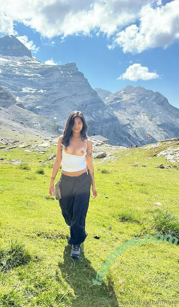 teenagewhhore nude photo #0011 (lina / teenage.whhore / vietwhhore)