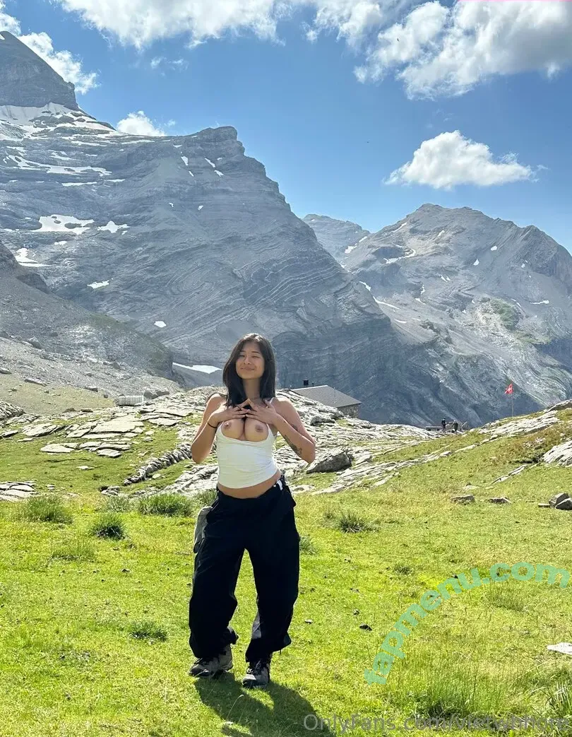 teenagewhhore nude photo #0016 (lina / teenage.whhore / vietwhhore)