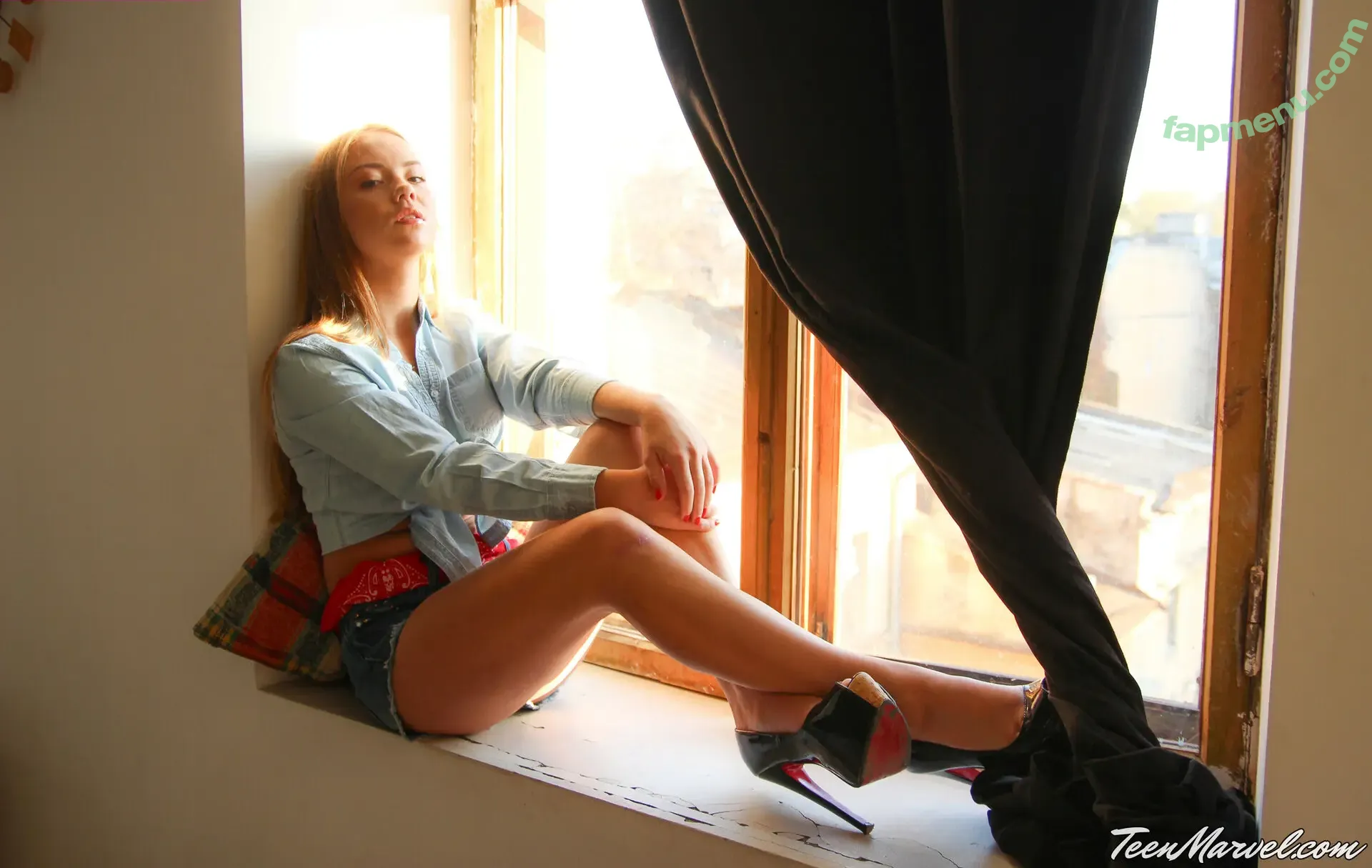 TeenMarvel nude photo #0254 (MarvelCharm / sabinatomkova)