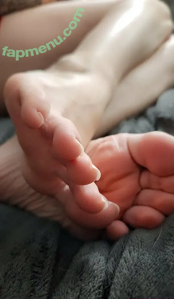teestootsies nude photo #0020 (tease_tootsie)