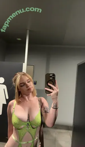  nude photo #0003