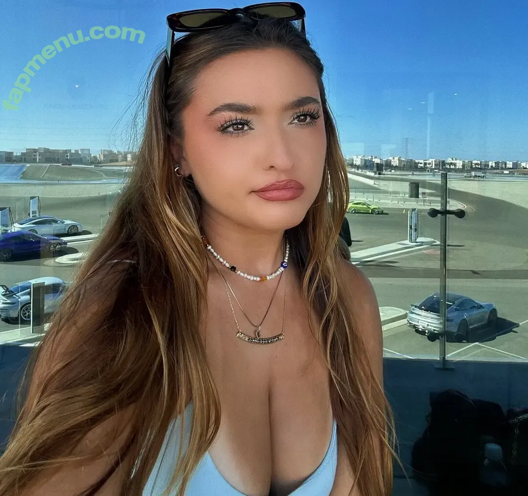 Teilor Grubbs nude photo #0151 (teilorgrubbs)