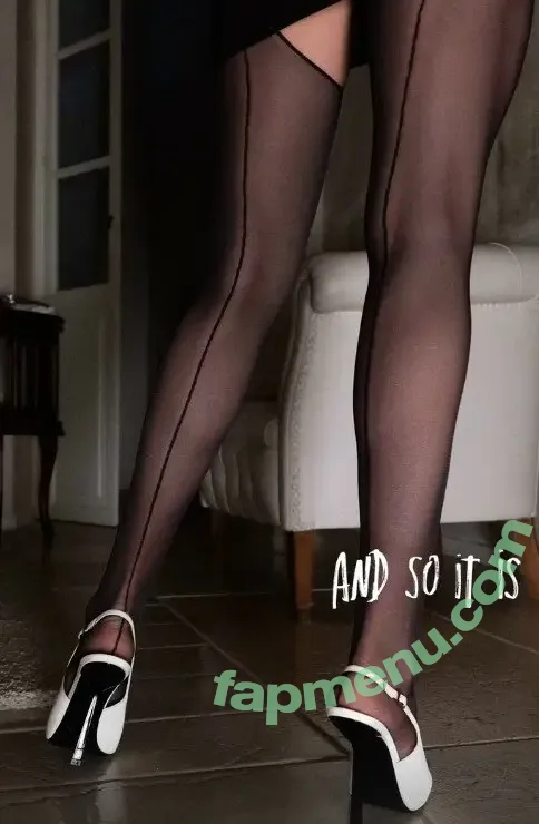 Teke On Heels nude photo #0004 (i.am.teke)