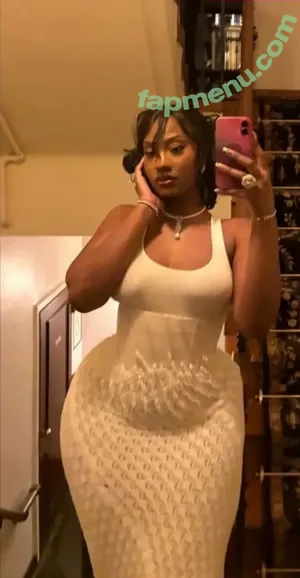 Tems / temsbaby / terms nude photo #0032